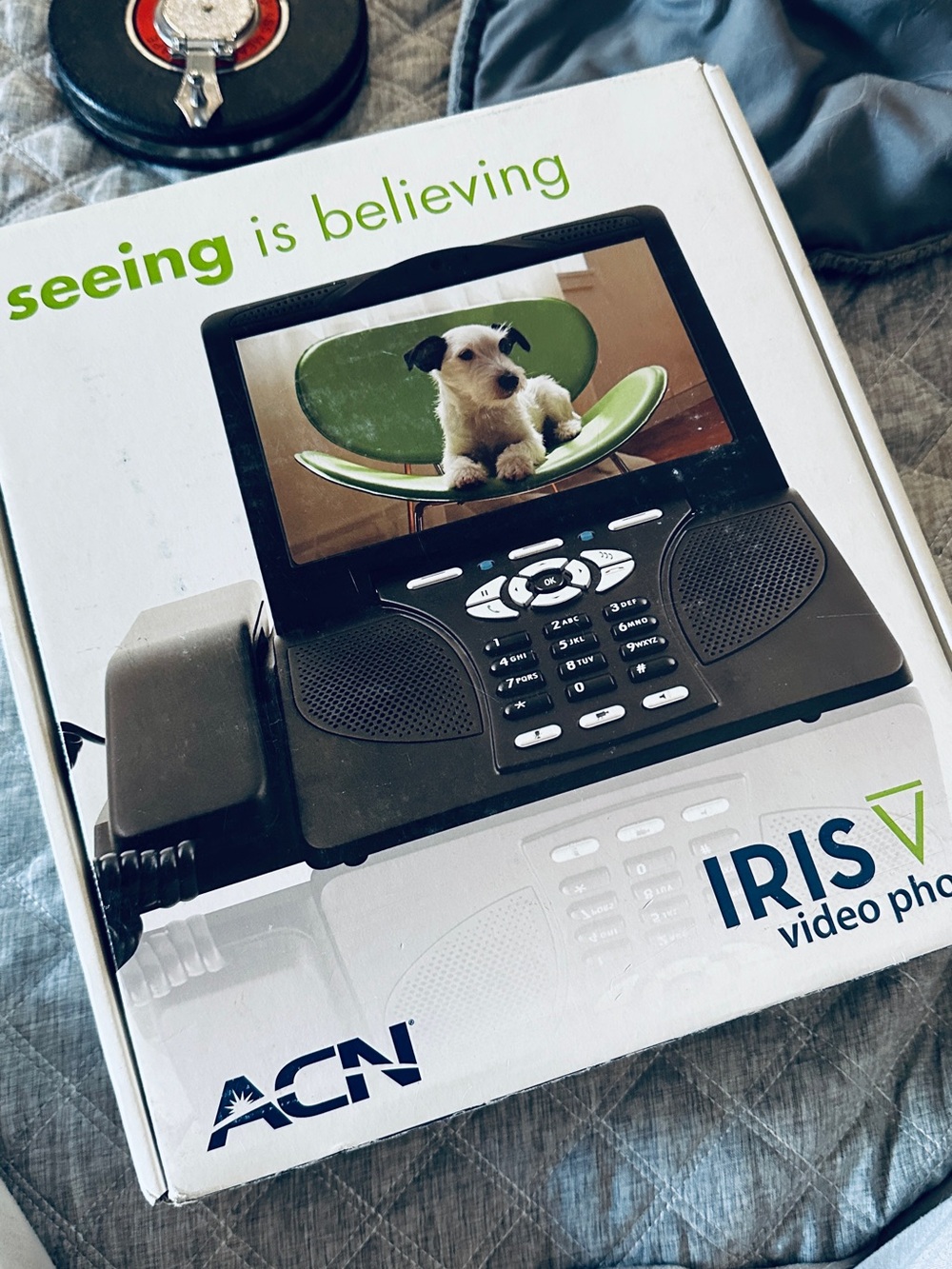 iris Black VoIP Video Phone with Color Display - Picture 2 of 3